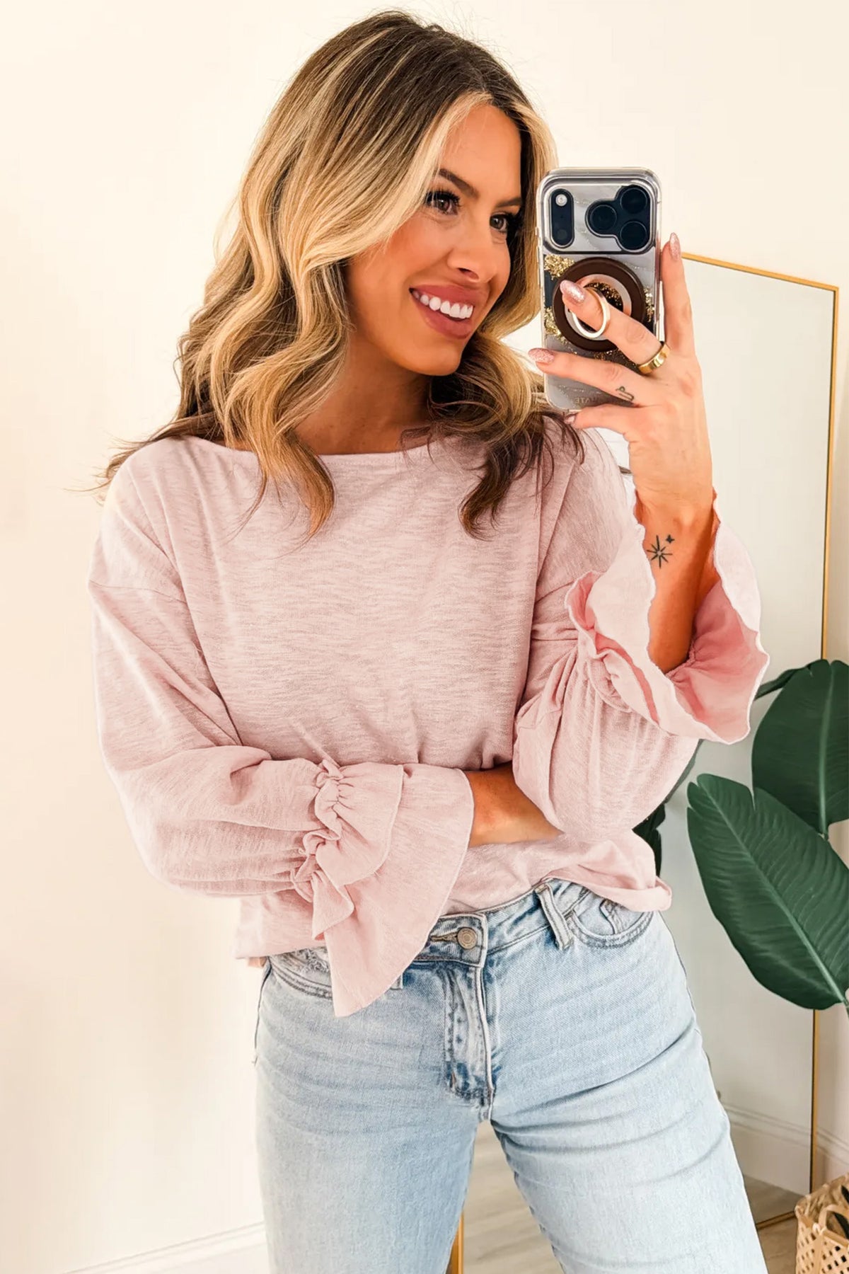 Women’s Pink Ruffle-Cuff Long-Sleeve Top