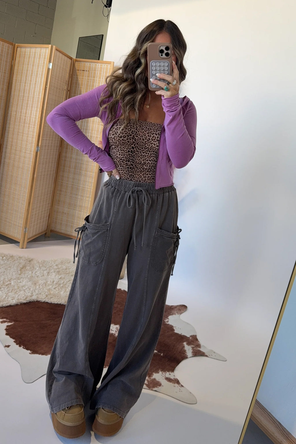 Mineral Wash Cotton Cargo Pants – Dark Brown